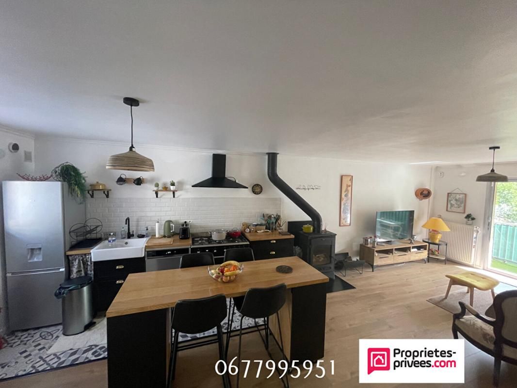 ALES Maison 4 pièce(s) 64.51 m2 2 CHAMBRES 1 PIECE A VIVRE 1 GARAGE 41 M2 3