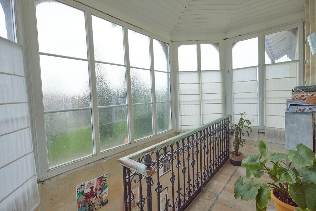 SAINT-JULIEN-BEYCHEVELLE Maison Saint Julien Beychevelle médoc 7 pièce(s) 160 m2 2