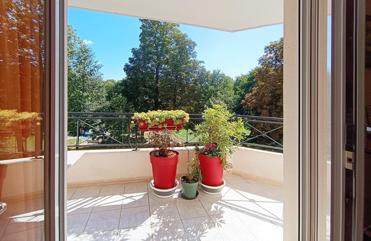 ROSNY-SOUS-BOIS Appartement 4 pièces 80 m2 (Rosny Sous Bois 93110) 3