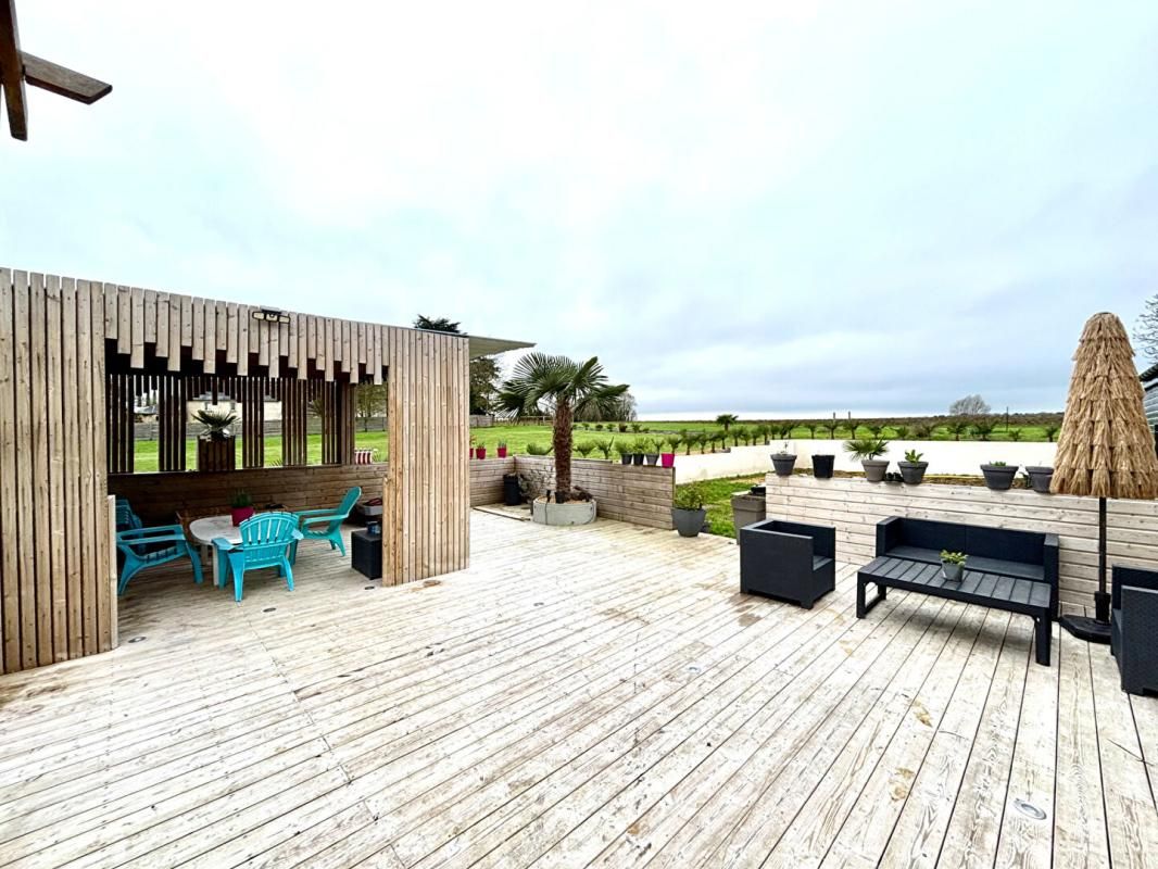 MAZE Longère Maze Milon 160 m2 2