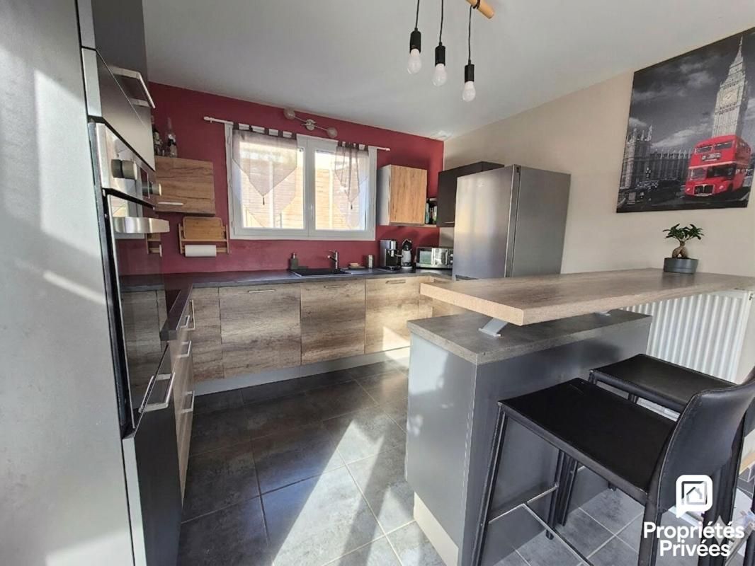 COLLONGES Maison individuelle 127m2 - 4 chambres 4