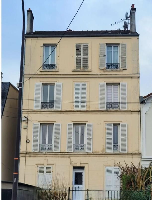 Appartement Deuil La Barre - Studio - 24.31m2 avec local à aménager de 15,50m²
