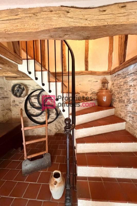 BEAUPREAU EN MAUGES Moulin 9 pièces - 204 m2 - Beaupreau En Mauges 3