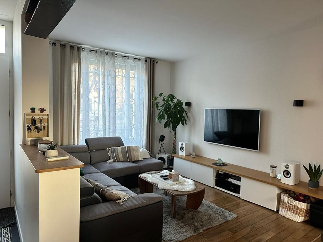 LA FERTE-BERNARD Maison de ville La Ferte Bernard 5 pièces de 87 m2 2