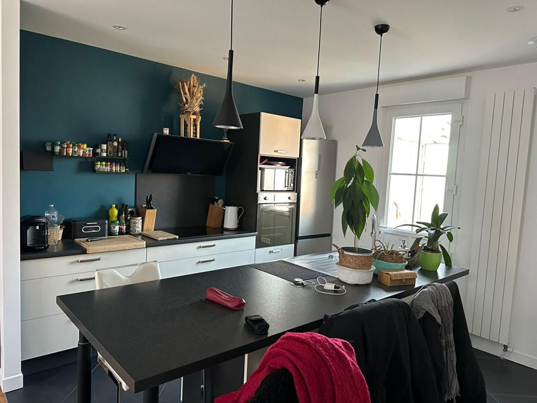 LA FERTE-BERNARD Maison de ville La Ferte Bernard 5 pièces de 87 m2 3