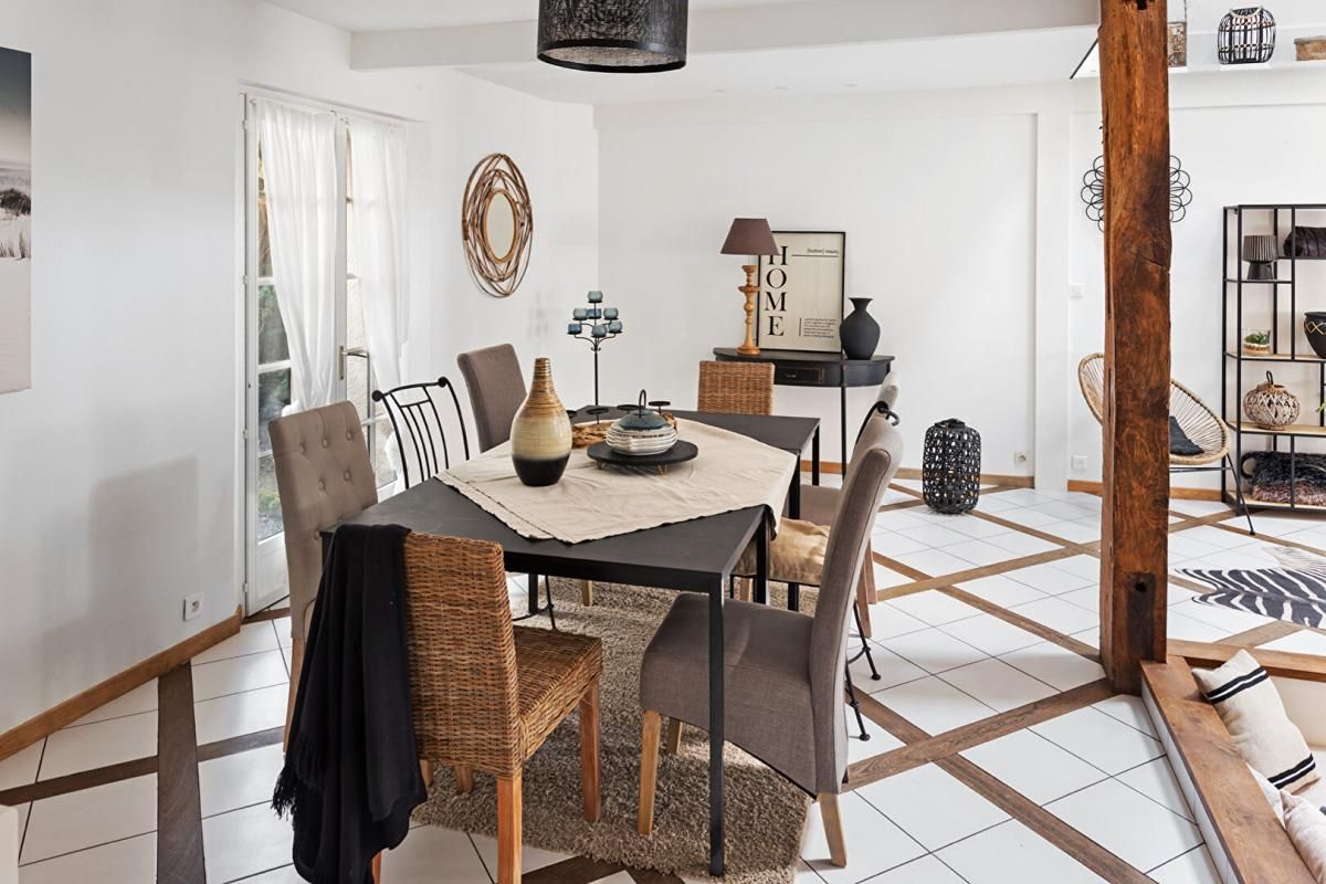 BASSE-GOULAINE Maison Basse Goulaine 7 pièce(s) 198 m2 3