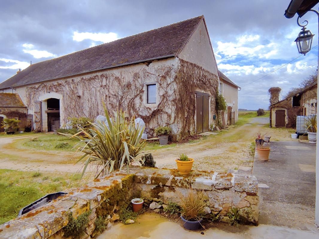 PREUILLY-SUR-CLAISE Maison de pays Preuilly Sur Claise 85 m2 avec Grange 250 m² 4