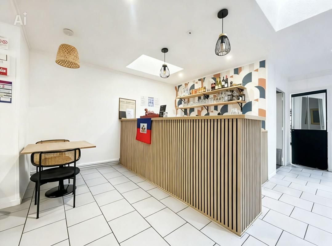 PONT-SAINTE-MAXENCE PONT SAINTE MAXENCE - BAR RESTAURANT, Terrasse License IV Axe Passant 2