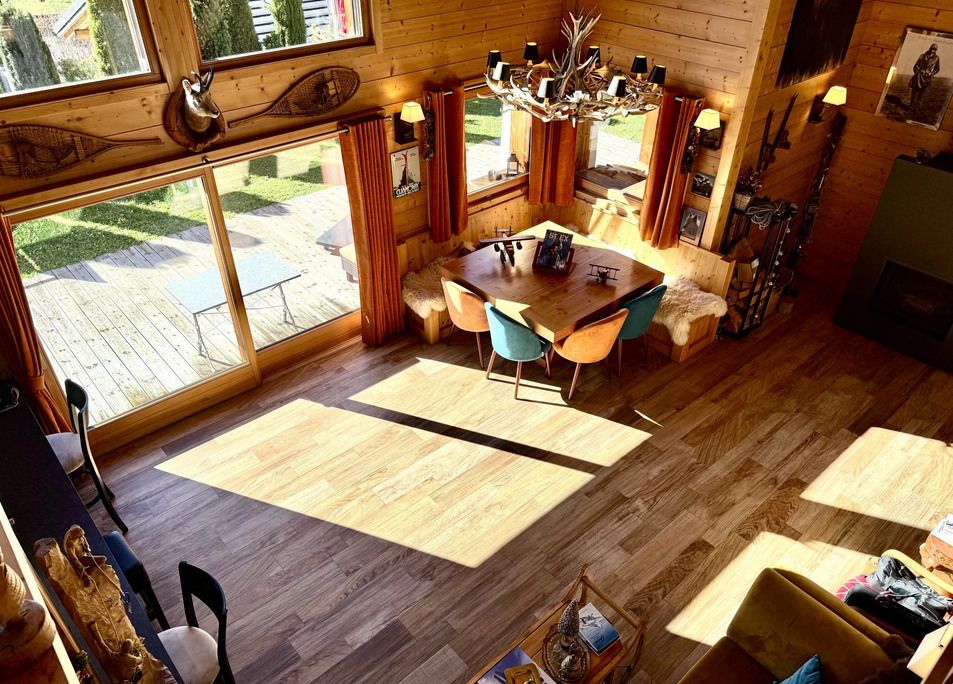 PASSY PASSY Secteur BAY ,Chalet d'exception 5 pièces150 m2, vue massif du Mont Blanc , 841 m2 de terrain 1070000 EUROS 2