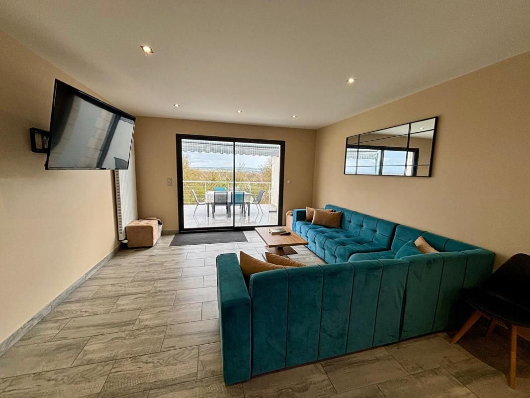 NEVERS Maison contemporaine d'environ 300 m² avec jardin de 1 400 m² ? Quartier La Pétroque, Nevers 3