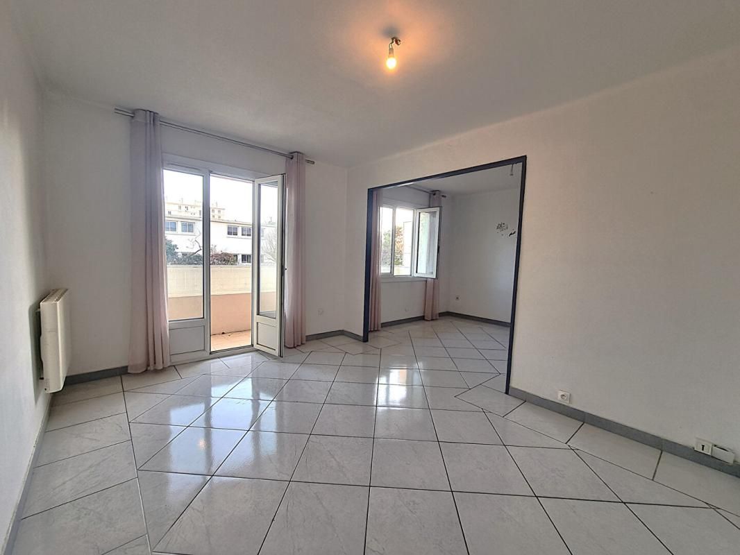TOULON Appartement  Faux T4 66m² 3