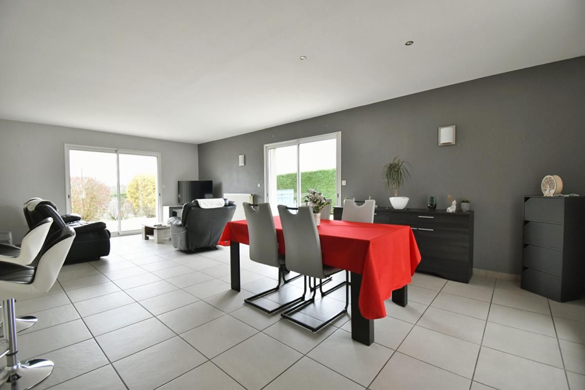 VAL EN VIGNES Maison Val En Vignes 6 pièce(s) 147 m2 3