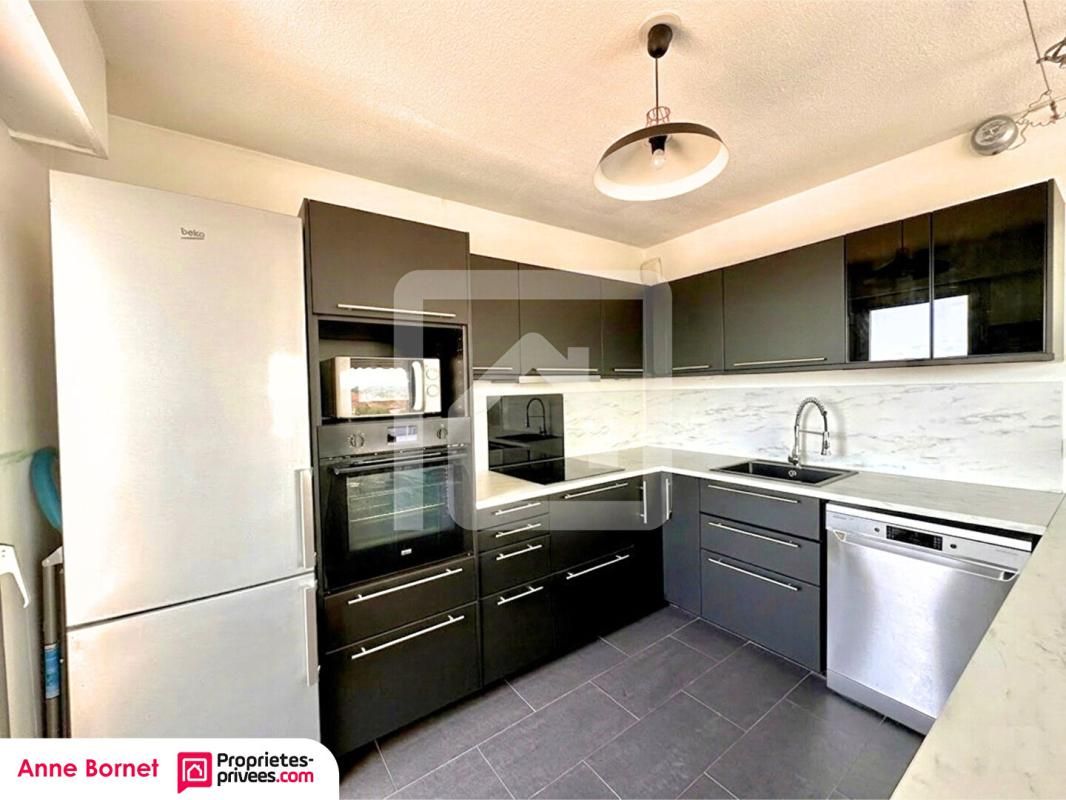 GRASSE Appartement 2 pièces 49 m2 avec terrasses, garage et cave 4