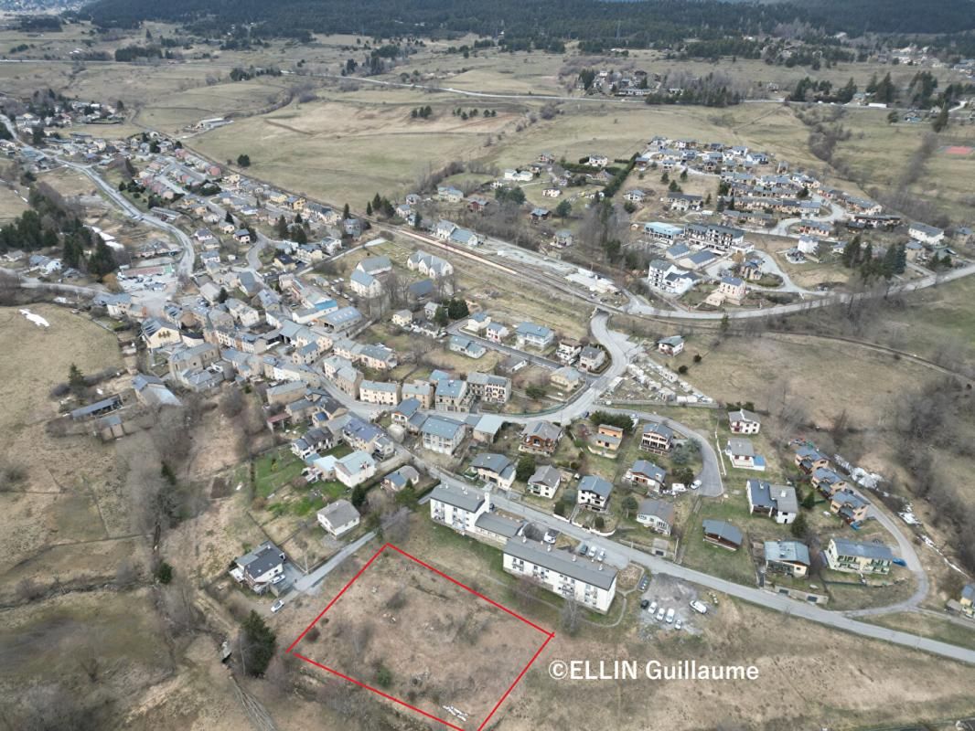 LA CABANASSE Terrain constructible 449 m2 2