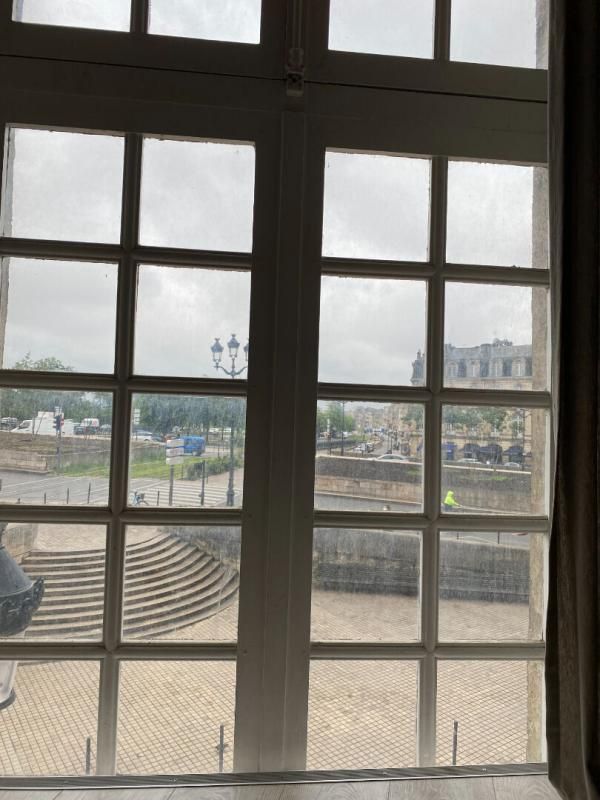 BORDEAUX Porte de Bourgogne, 2P duplex 4