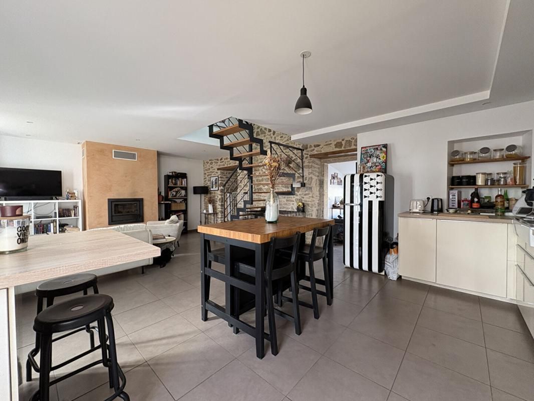 ROSPORDEN A vendre ROSPORDEN (29140) Maison 4 pièces 2 chambres 1 bureau 87 m2 3