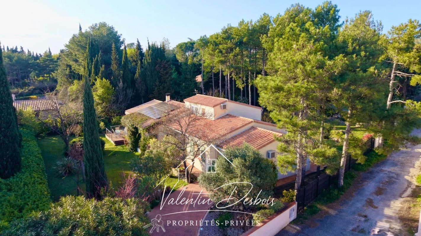 VILLEMOUSTAUSSOU - VILLA PINEDE - PISCINE