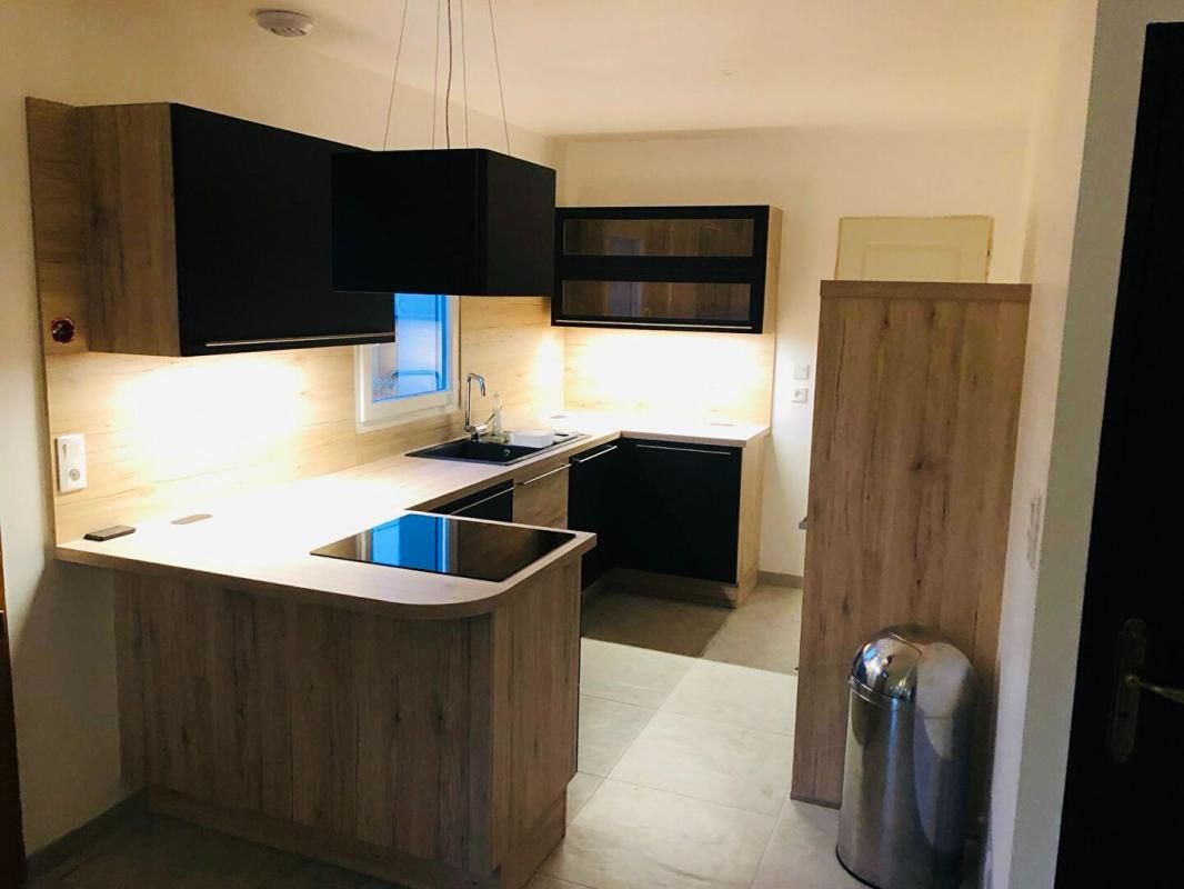 SURZUR Maison Surzur 5 pièces 98 m2- Garage 3