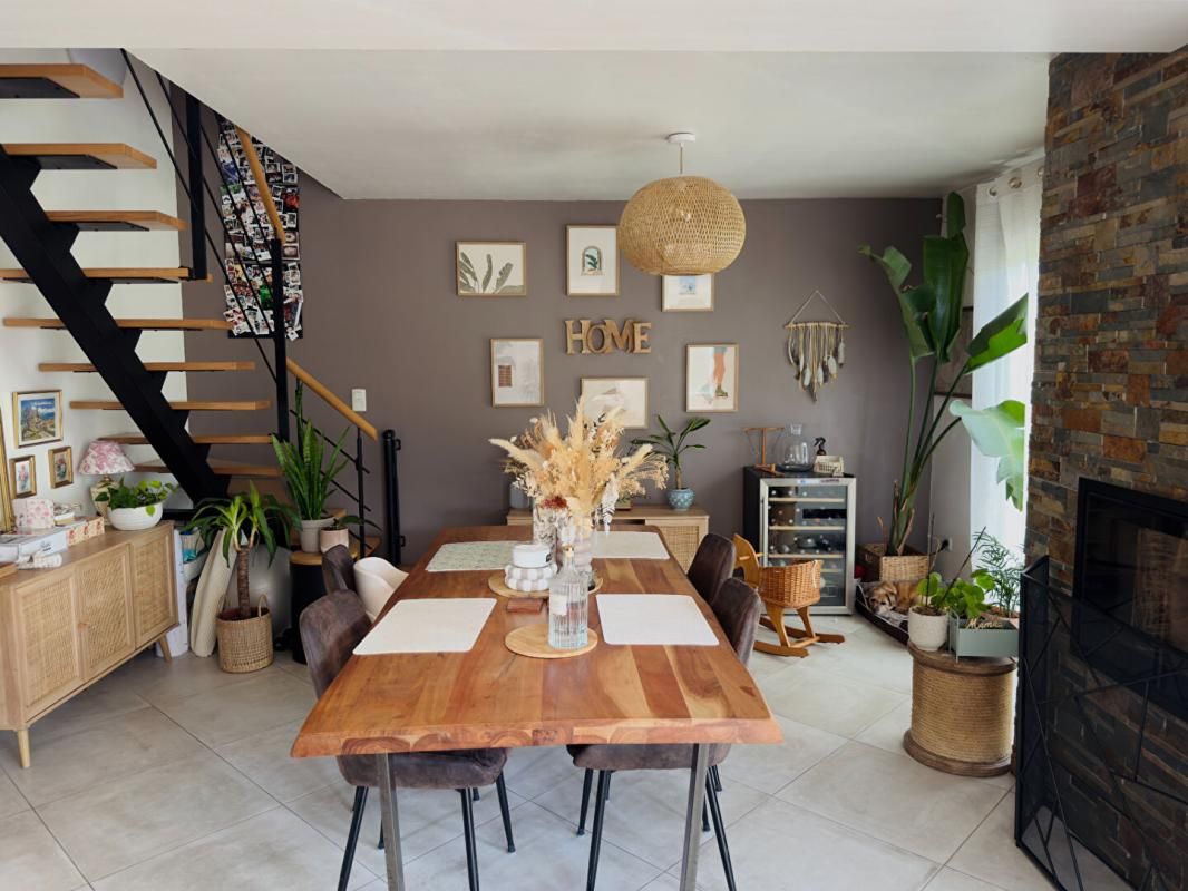 SURZUR Maison Surzur 5 pièces 98 m2- Garage 4