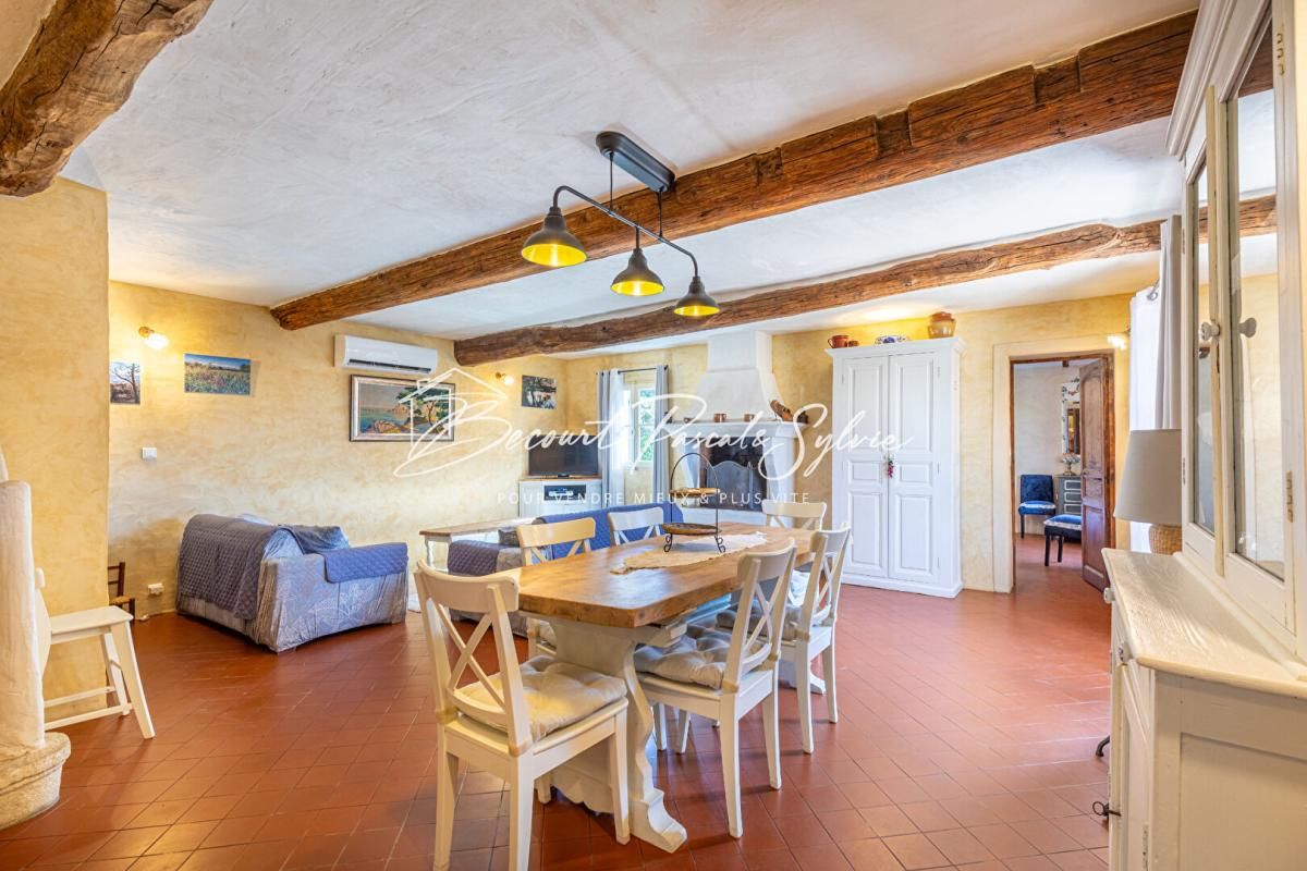 BEDOIN Charmante maison provençale avec piscine sur terrain 1345m2 arboré 4