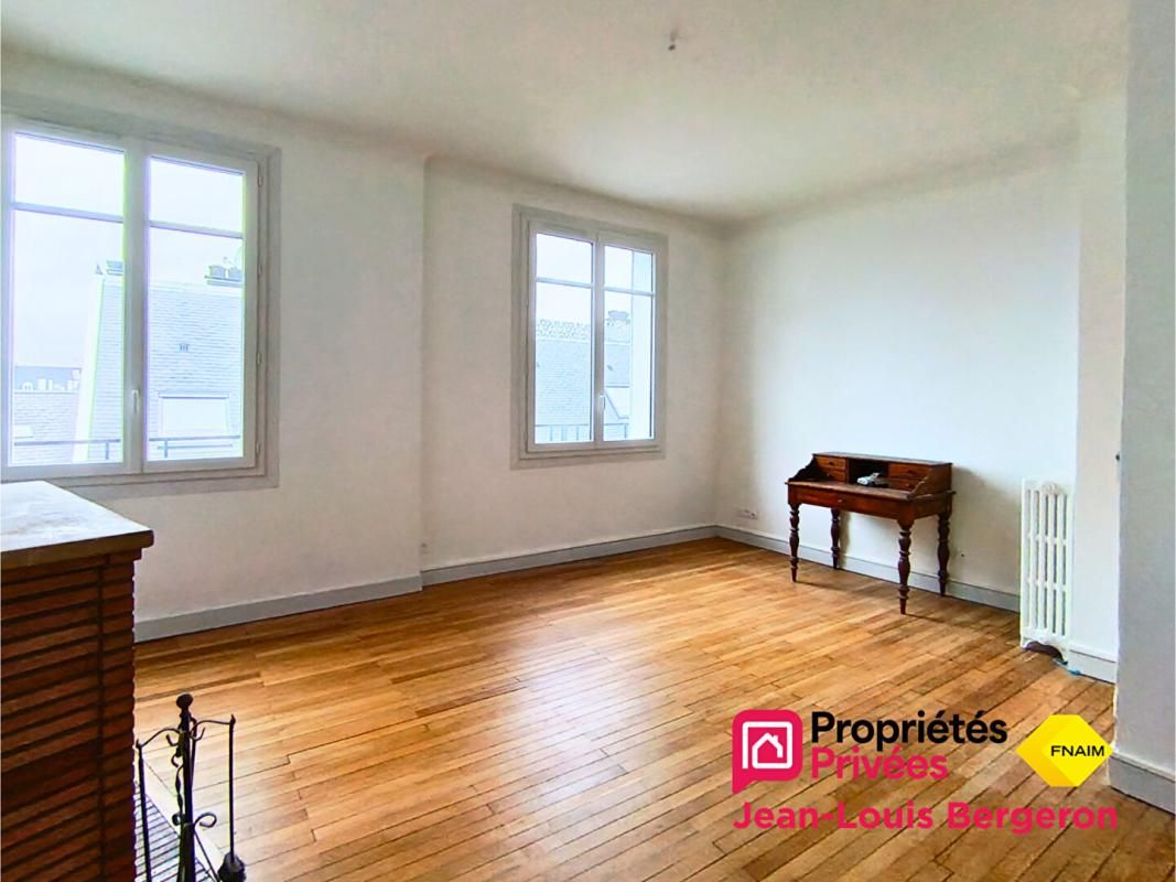 TOURS Quartier des Prébendes | Appartement F4 de charme entièrement rénové 3