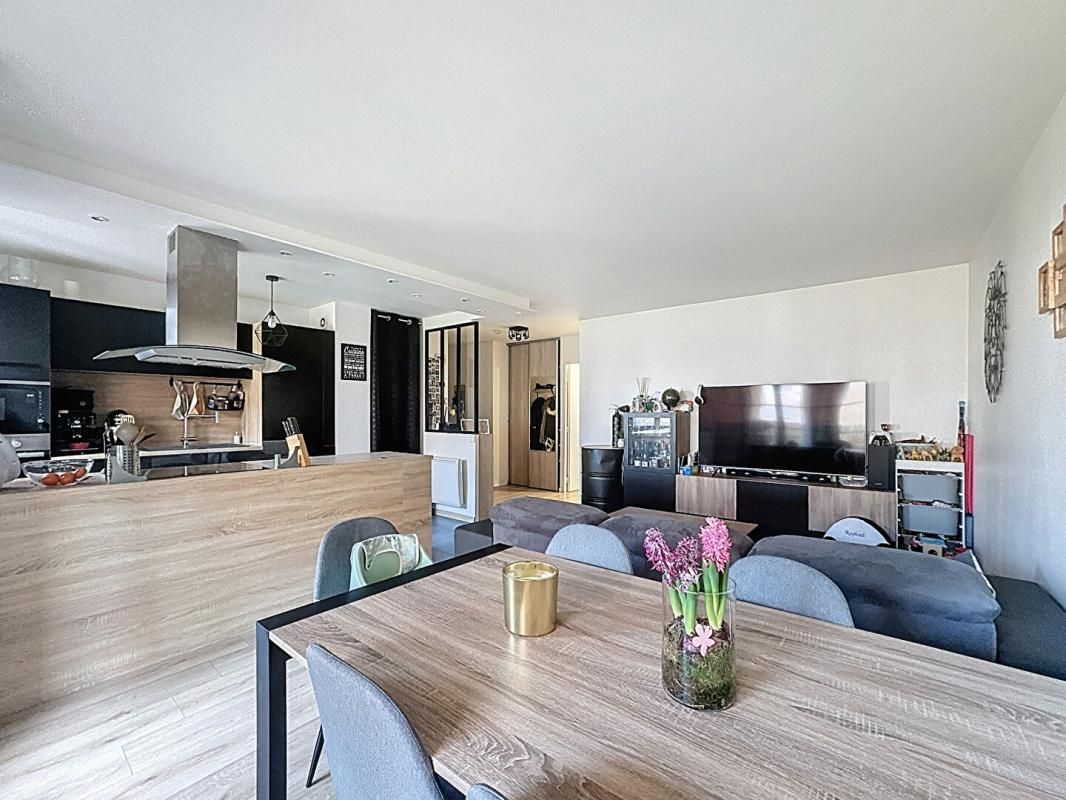 ELANCOURT T3 OUEST AVEC BALCON CHARME & CONFORT IMMÉDIAT 4