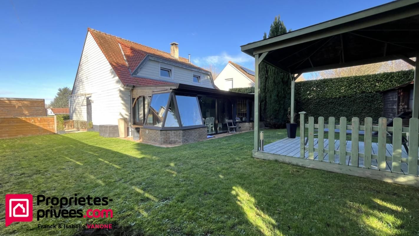 HOUPLINES Maison individuelle - 3 chambres - 2 salles de bains - bureau - jardin - garage -166 m² 4