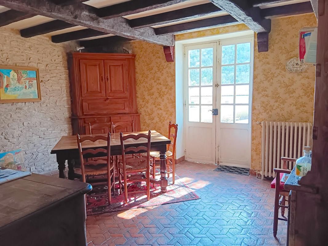 CAHORS À 20 minutes au nord de Cahors 46000 maison avec gites et piscine 2