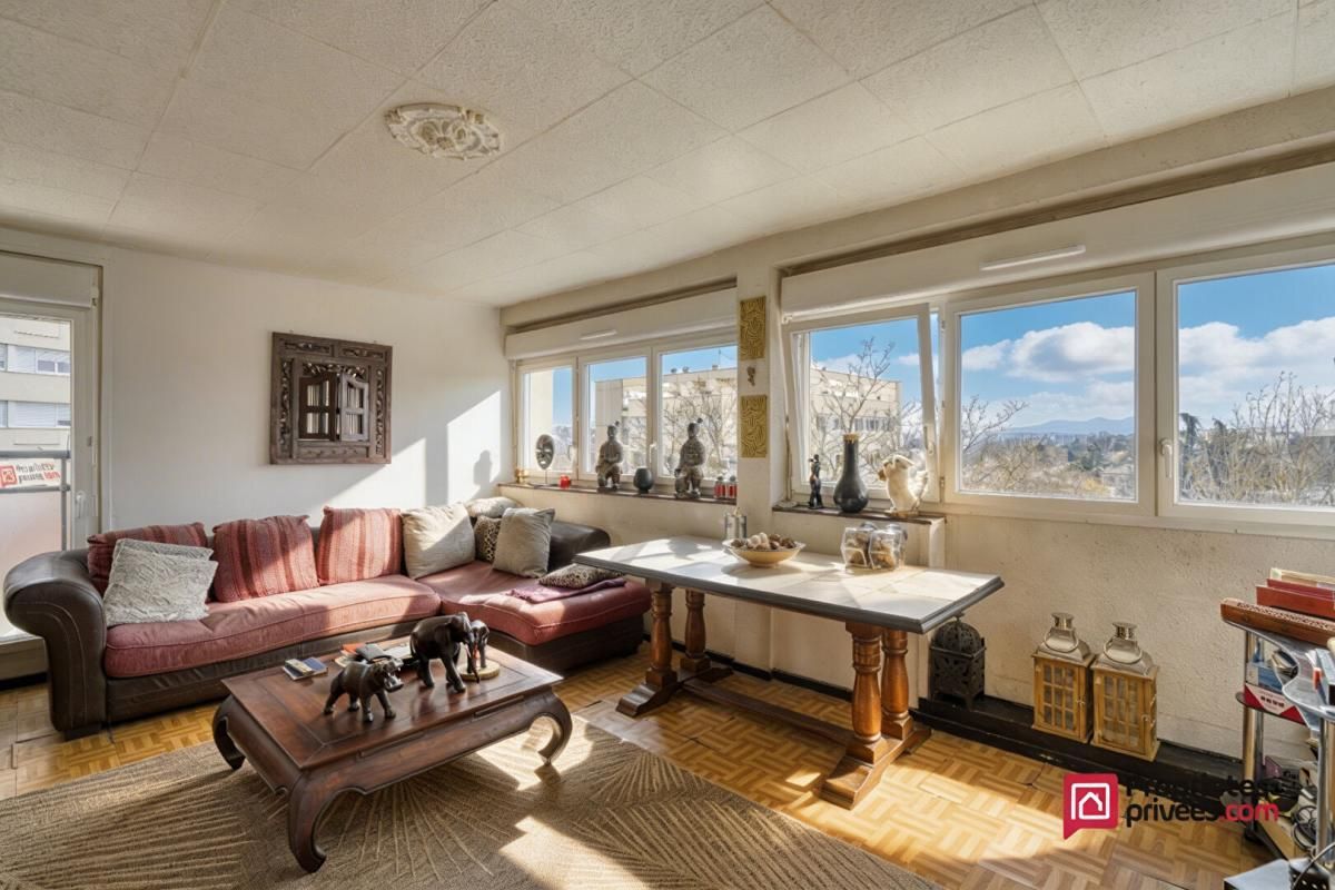 LYON-9E-ARRONDISSEMENT charmant T3 de 60 m2 vendu loué 2