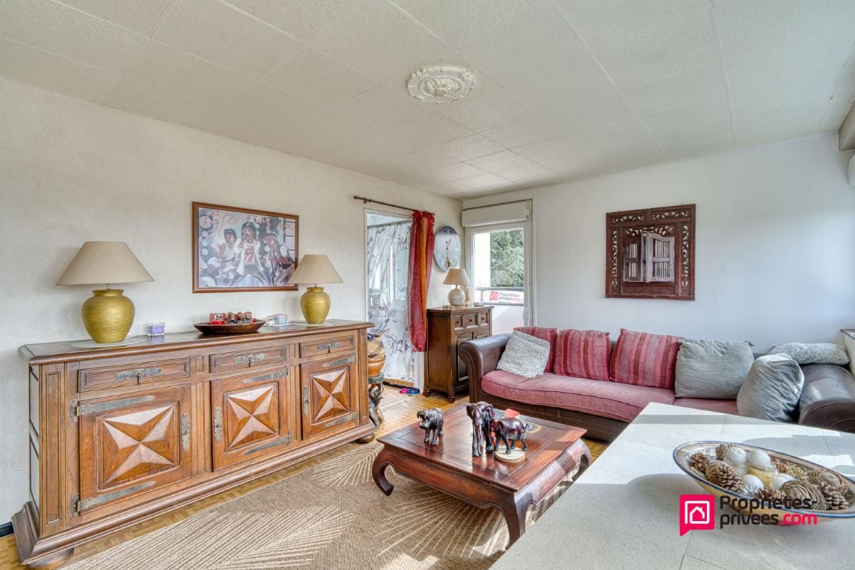 LYON-9E-ARRONDISSEMENT charmant T3 de 60 m2 vendu loué 3