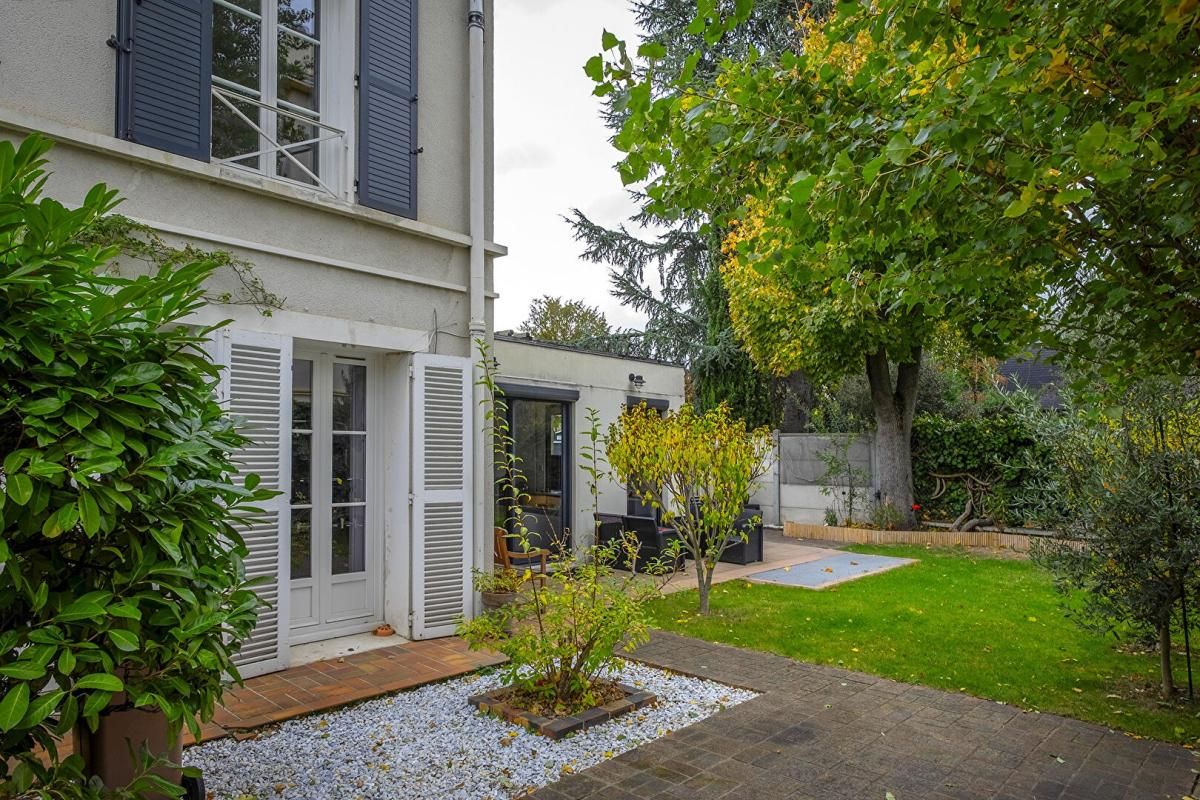 CHATOU Charmante Maison "Triangle d'or" 3