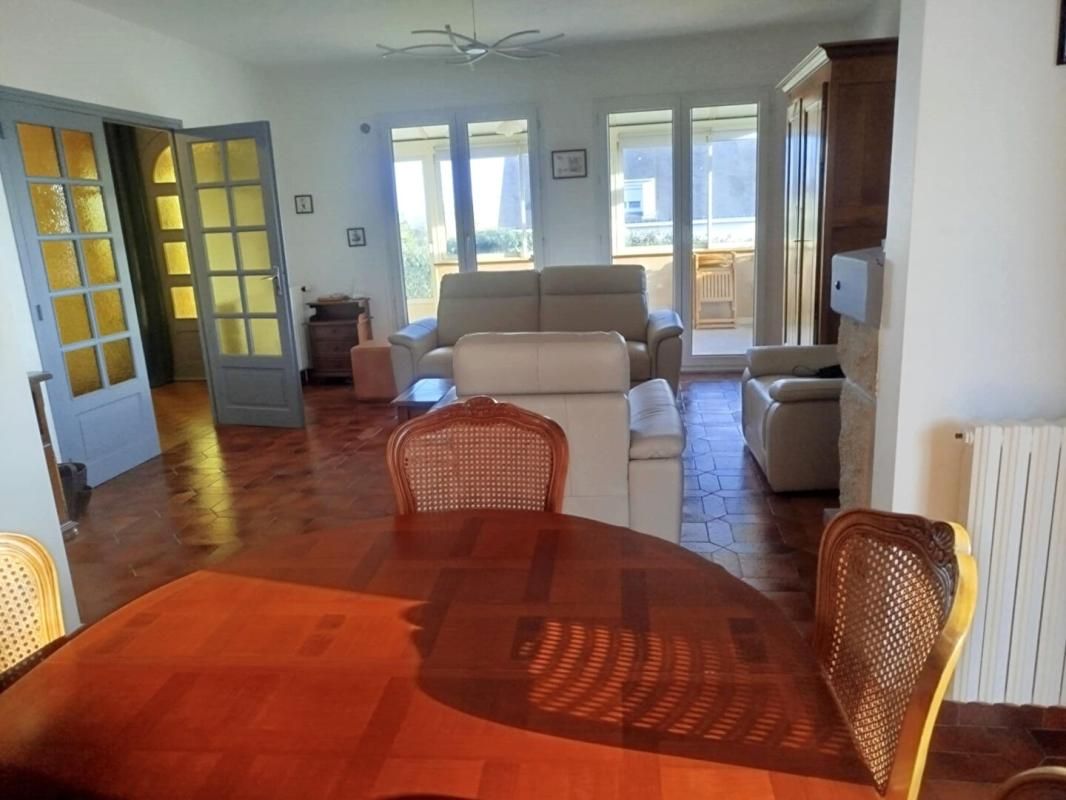 MALGUENAC Belle maison familiale avec 4 chambres 3