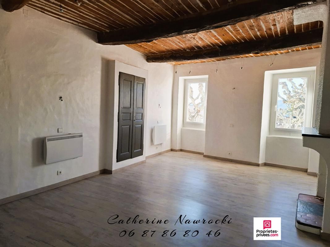 SAINT-ETIENNE-LES-ORGUES MAISON DE VILLAGE AVEC LOCAL COMMERCIAL DE 158 m² 2