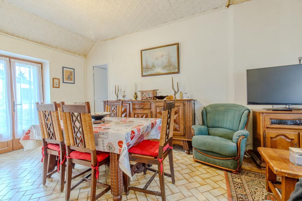 GUITRANCOURT EXCLUSIVITE PROPRIETES-PRIVEES - Maison de plain-pied sur Guitrancourt 3