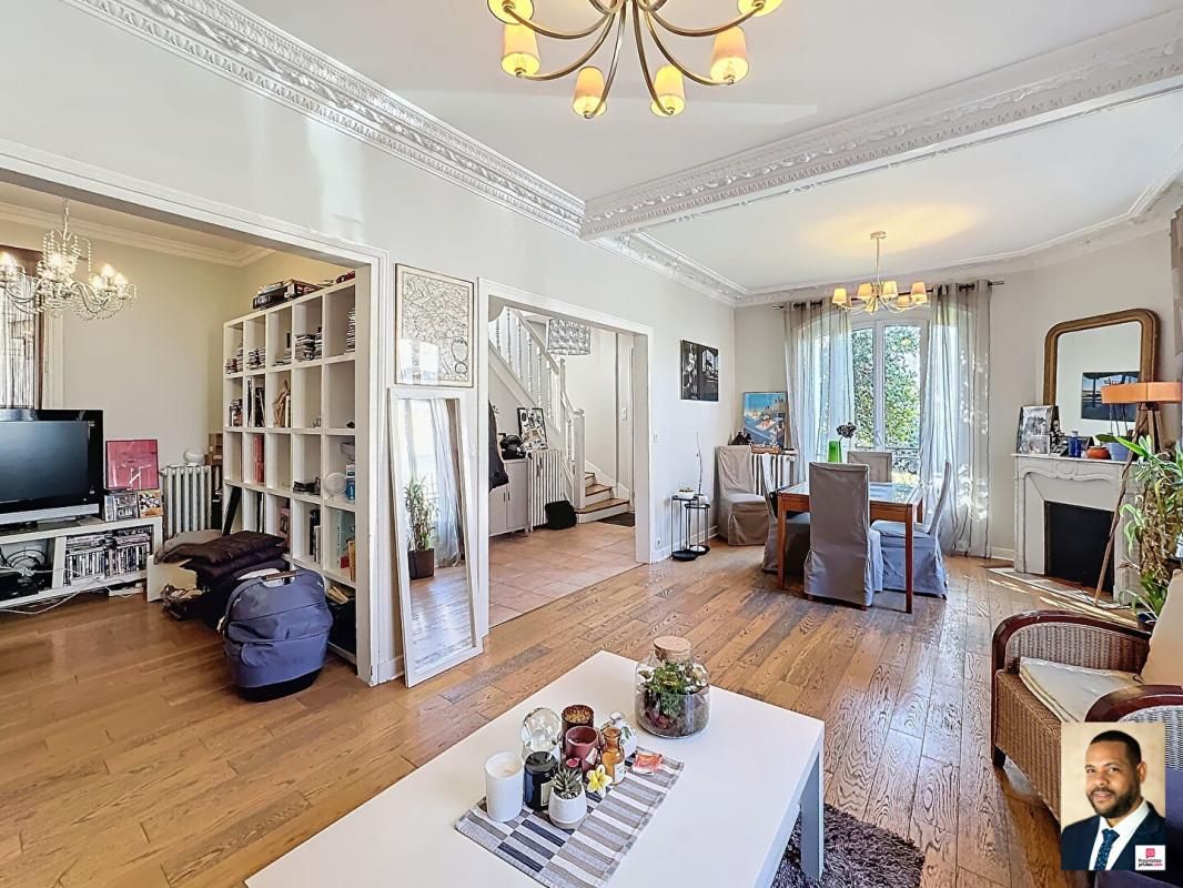 Maison Vitry Sur Seine 6 pièce(s) de 150m²