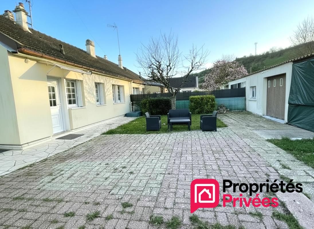 IVRY-LA-BATAILLE IVRY LA BATAILLE Maison plain pied  2 chambres 3 pièce(s) 57 m2 jardin 460 m2 172900 HAI 4