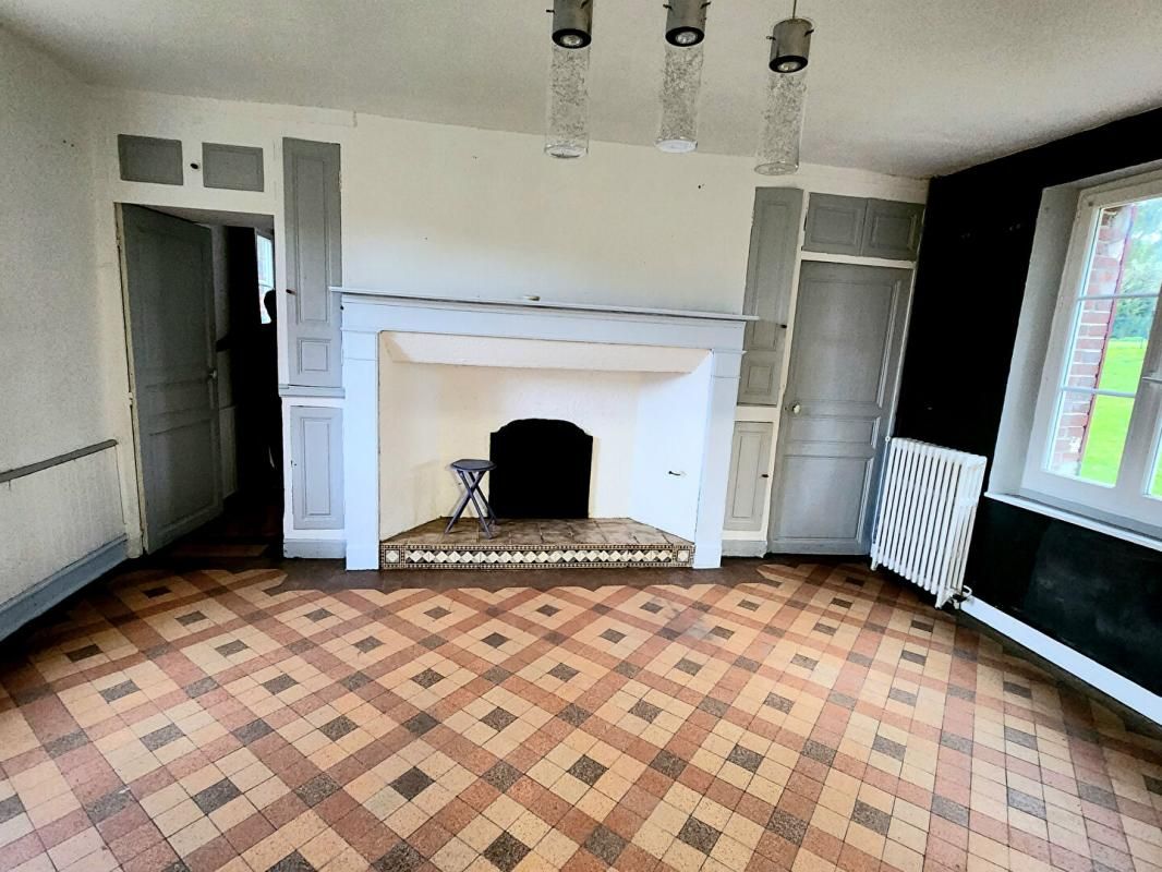 VILLERS-SUR-AUCHY Villers Sur Auchy - Longère de 93.50 m2 - 3 chambres  + batiment de  80 m2 à restaurer  - Prix :  185.300 4