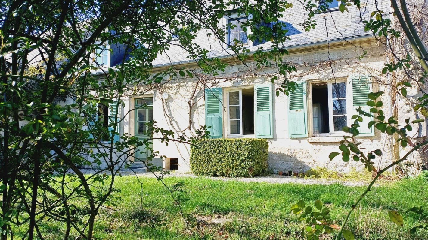 CUTS Maison Cuts 9 pièce(s) 243 m2 1