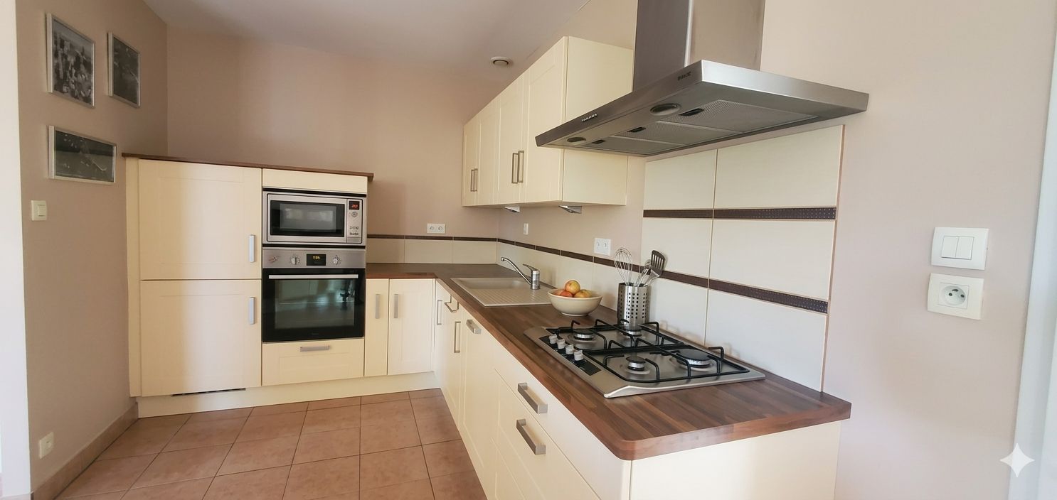 SAINT-BREVIN-LES-PINS Maison Saint Brevin Les Pins 4 pièce(s) 140 m2 2