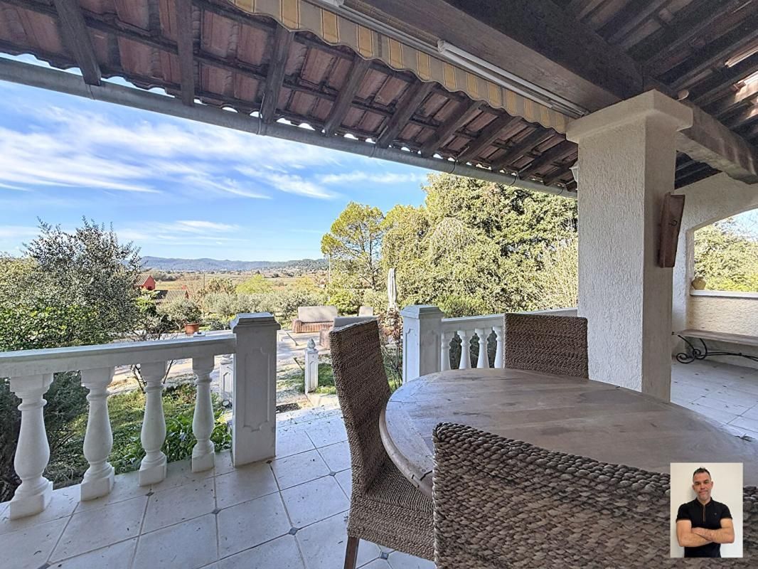 CARCES Maison Carces 5 pièce(s) 200 m2 3