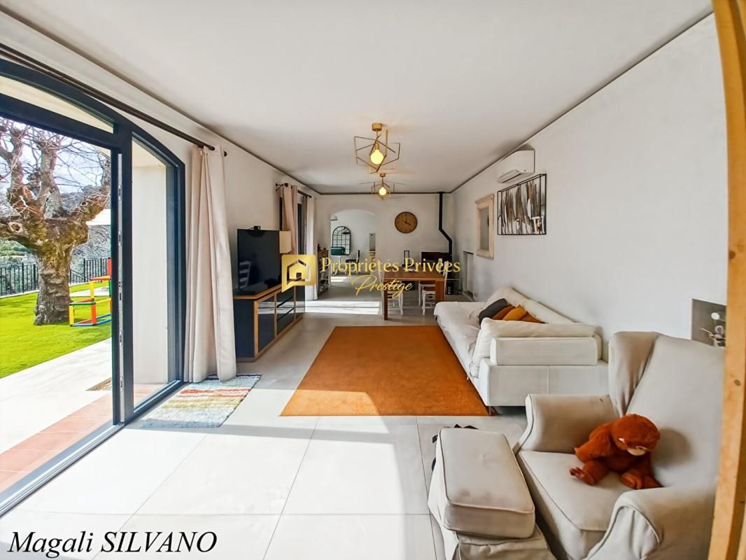 GRASSE Mas rénové - Vue panoramique plein sud - St-François 3