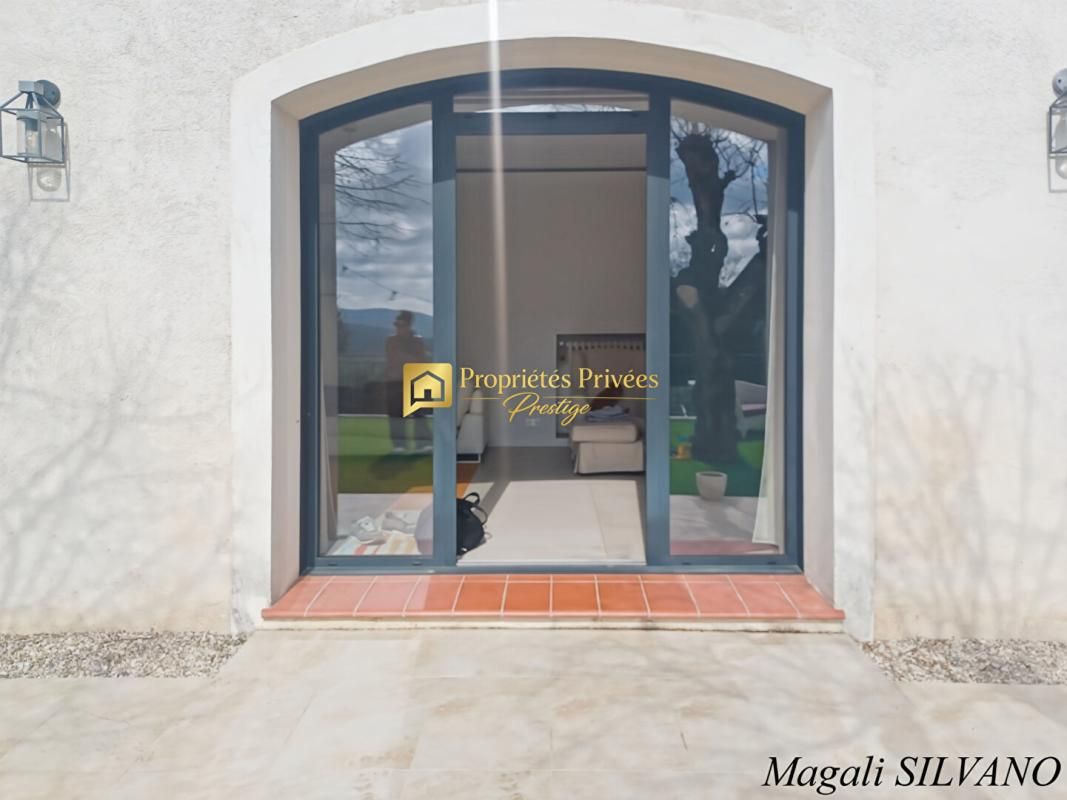 GRASSE Mas rénové - Vue panoramique plein sud - St-François 4