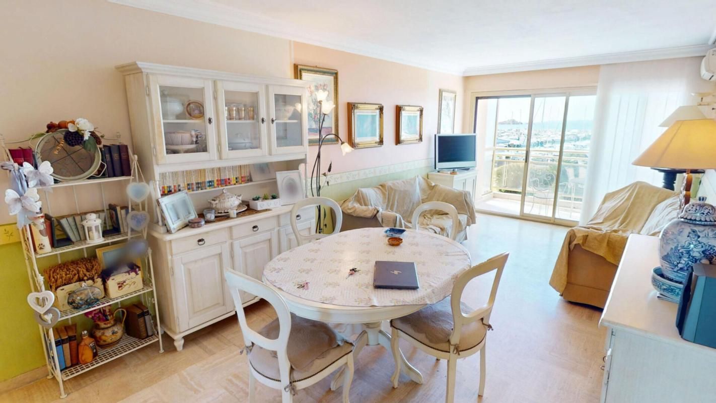 SAINT-RAPHAEL SAINT-RAPHAËL - SANTA LUCIA - APPARTEMENT 3 PIÈCES  71.47 m2 AVEC VUE MER ET PORT 4