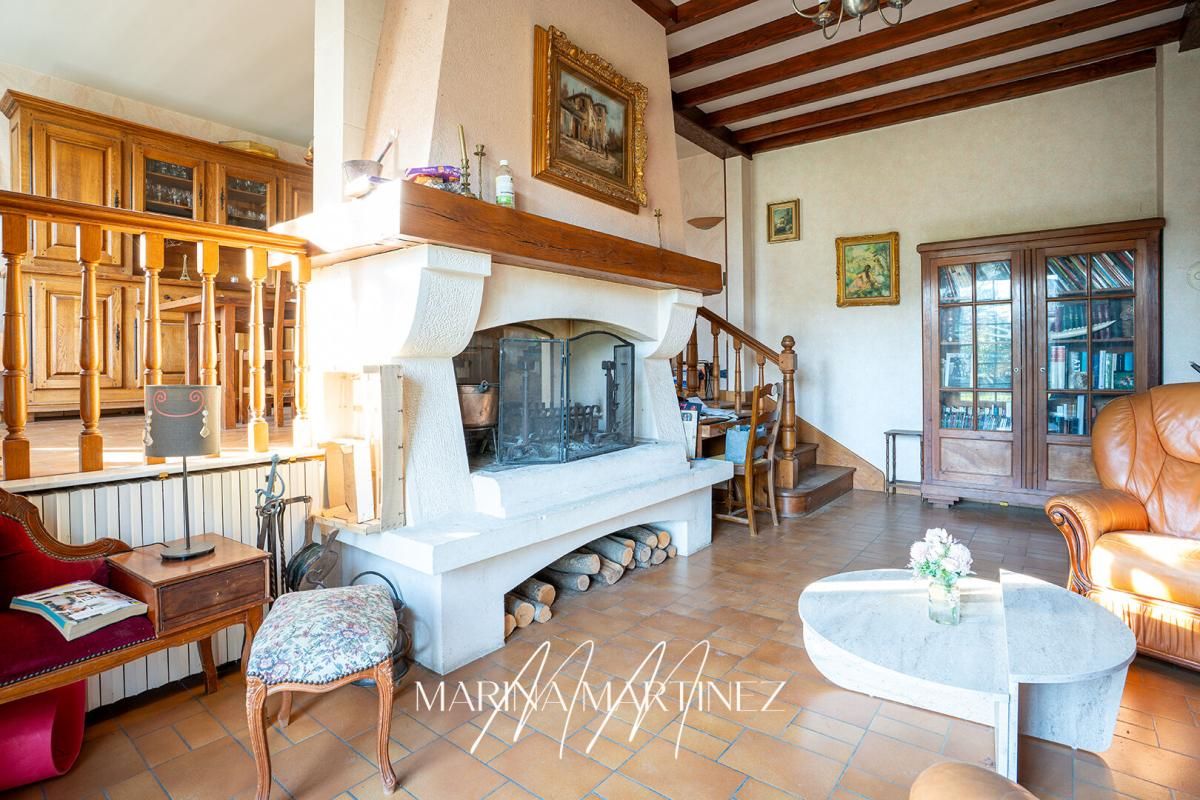 BRAM Maison familiale de caractère de 205 m² - terrain constructible de 2 100 m² 3