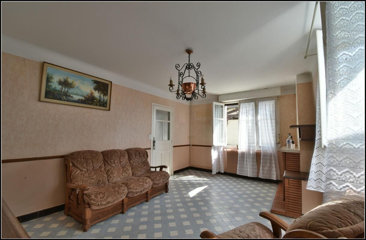 LAGOR LAGOR - MAISON BEARNAISE AVEC DEPENDANCE - 132 M² HABITABLE 3