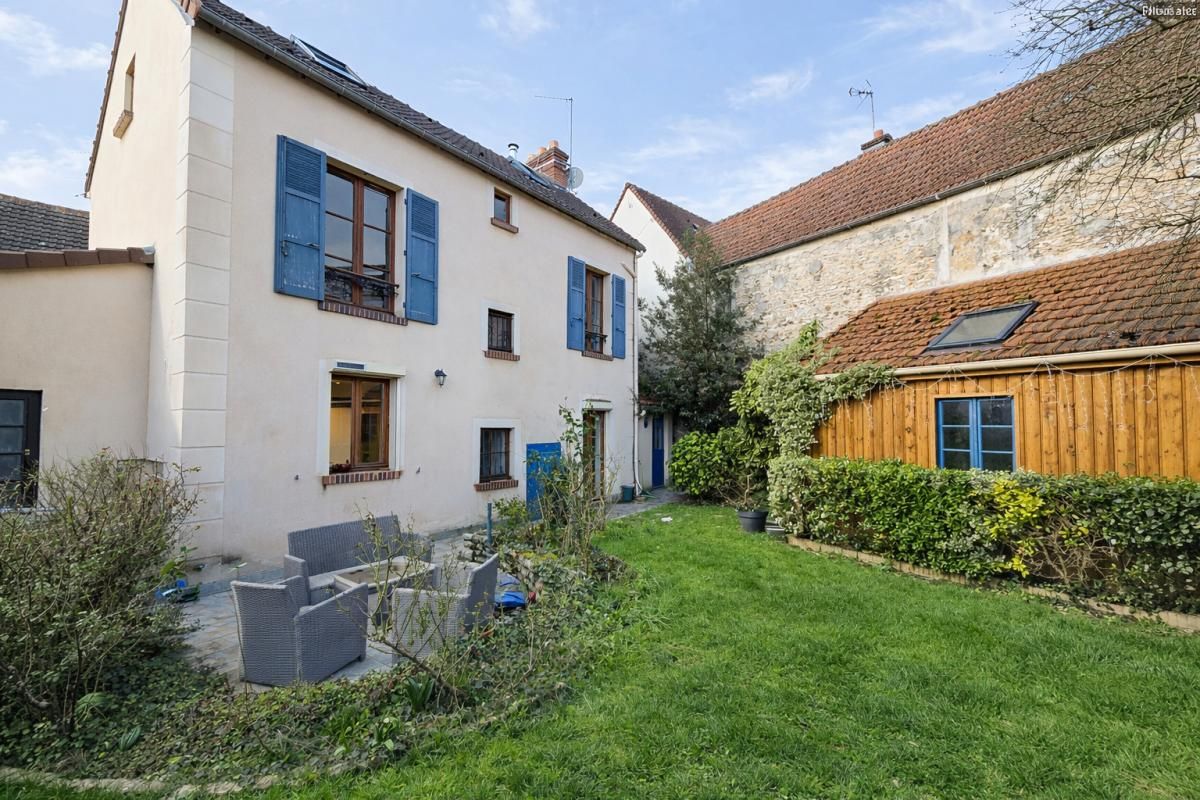 ROSNY-SUR-SEINE Maison Rosny Sur Seine 6 pièce(s) 120 m2 1