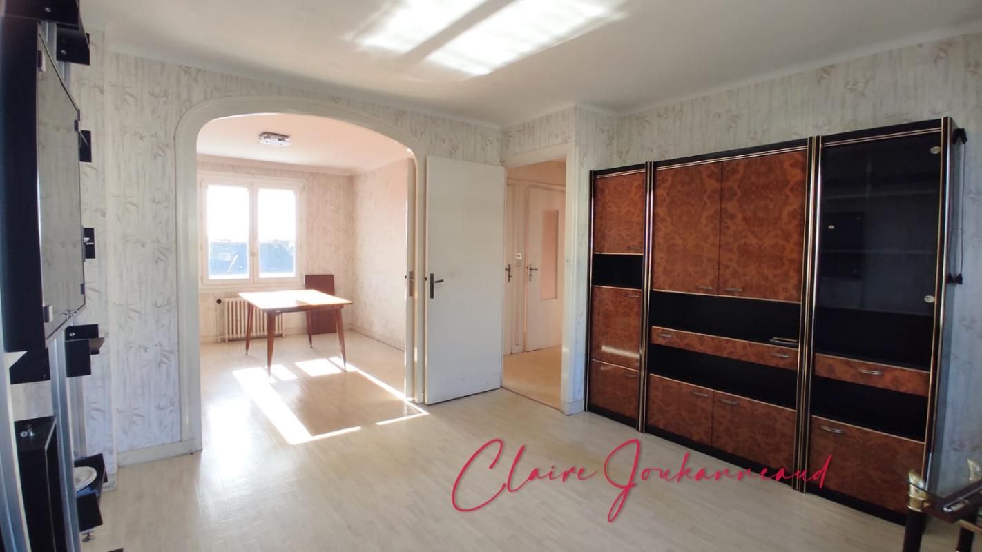 SAINT-NAZAIRE Maison  à fort potentiel avec jardin et grand garage - 3