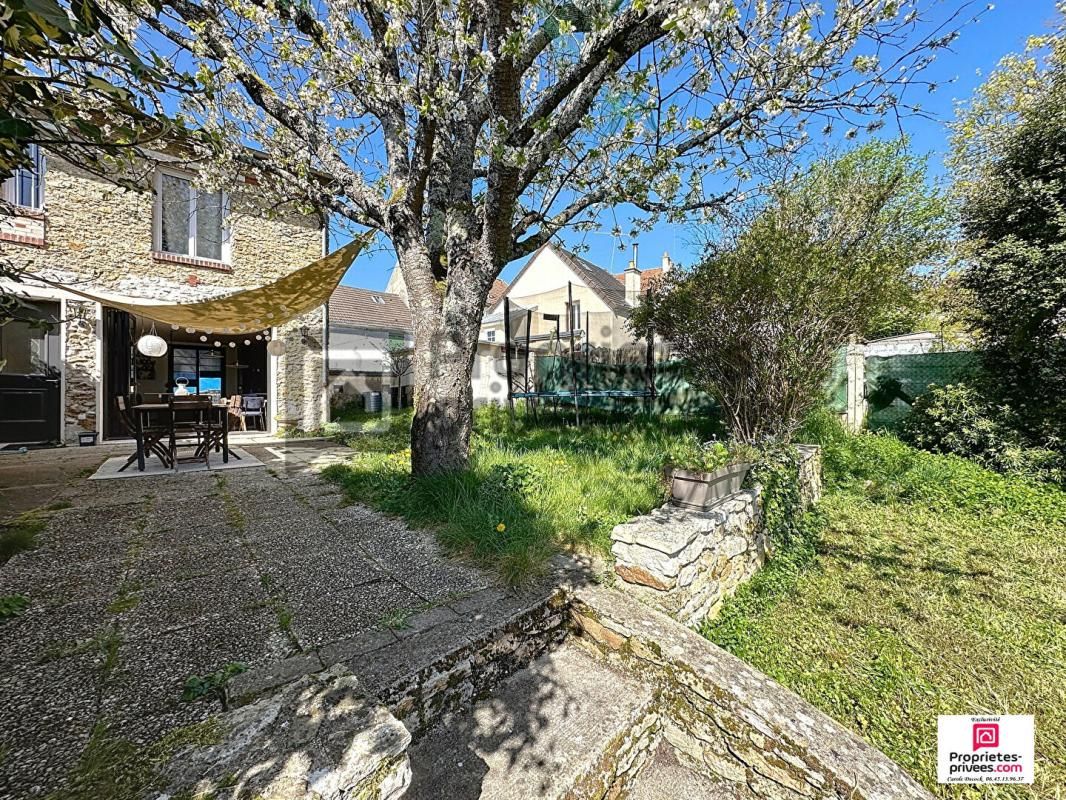 CRECY-LA-CHAPELLE Maison Crecy La Chapelle 6 pièces 148 m2 4