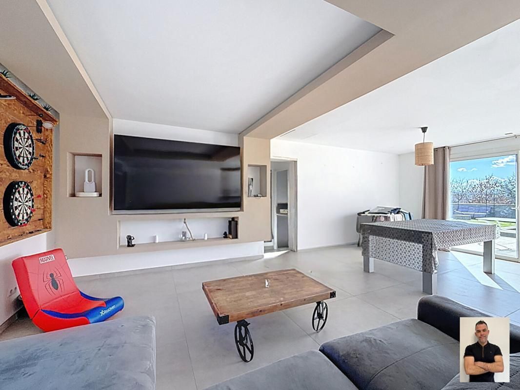 SAINTE-ANASTASIE-SUR-ISSOLE Maison Sainte Anastasie Sur Issole 162 m2 4