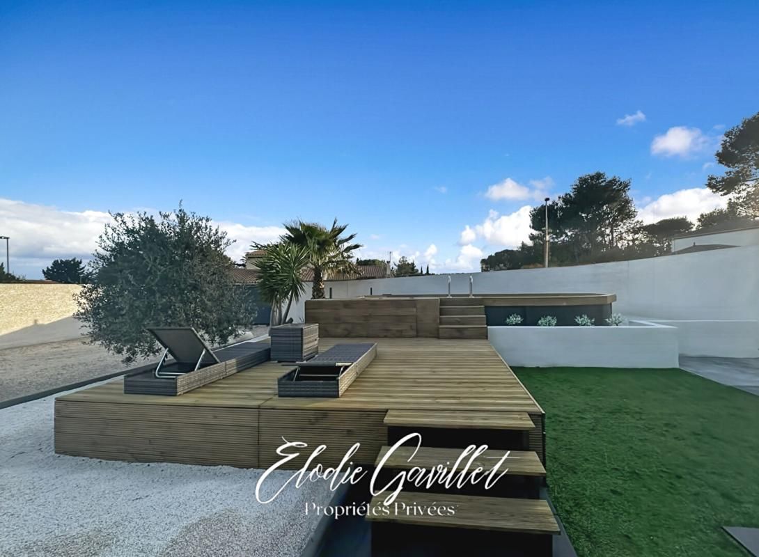 VILLEMOUSTAUSSOU Maison Villemoustaussou 5 pièce(s) 132 m2 2